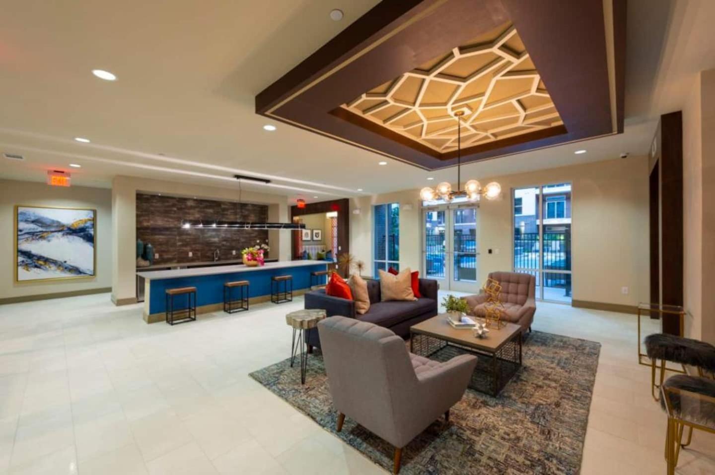 Downtown Apt Free Parking - Pool - Gym - Fully Kitchen Houston Buitenkant foto